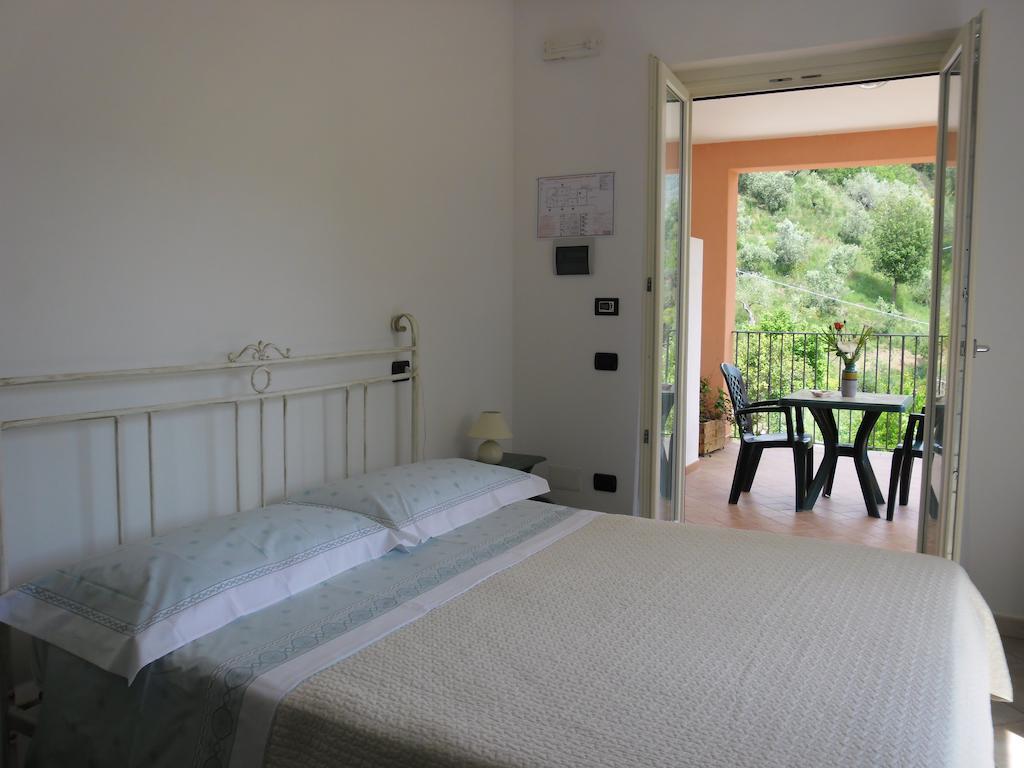Bed and Breakfast Il Melograno Pollica Pokoj fotografie
